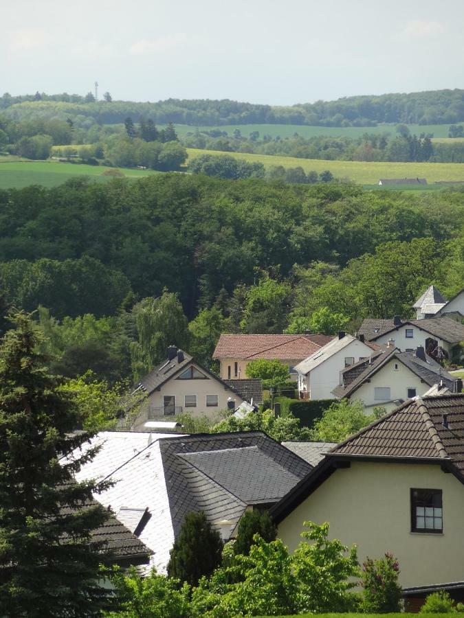 Ferienwohnung Am Wald Blankenrath Esterno foto